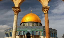 Fatih Camisi`nde Kudüs için dua edildi