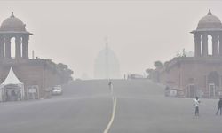Hava kirliliği nedeniyle okullar ve kömür santralleri kapatıldı