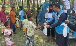 Yetimler Vakfı Bangladeş'te Kurban eti dağıttı