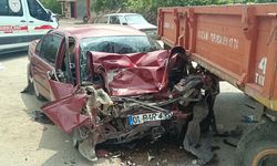 Otomobil ile traktör çarpıştı! Kazada 2 kişi yaralandı