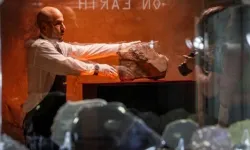 Mars'tan dünyaya düşen Gök Taşı krizi! 5,3 Milyon Dolara satıldı soruşturma başlatıldı