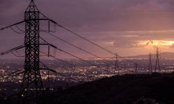 Adananın ilçelerinde onlarca mahallede elektrik kesintisi olacak.. Adana karanlığa gömülecek!