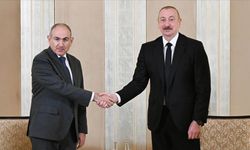 Aliyev ve Paşinyan, bir araya geldi