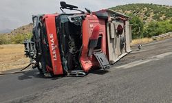 Diyarbakır'da acı olay! İtfaiye aracı yangına giderken devrildi: Ölü ve yaralılar var