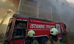 İstanbul'da fabrika yangını!
