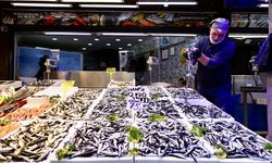 Balıkçı tezgahlarında hamsinin fiyatı ne?