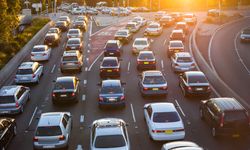 Aman Dikkat! Bu Şekilde Araç Kullananlar Artık Ehliyetsiz Sayılacak