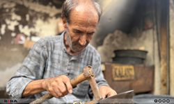 Kalaycı ustası Deveci, 4'üncü kuşak olarak sanatını devam ettiriyor