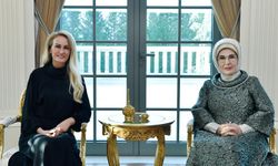 Emine Erdoğan, Nilden Bektaş Erhürman ile bir araya geldi