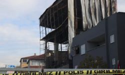 Gebze parfüm fabrikasındaki yangından yeni görüntüler! İç mekanlar tamamen yanarak küle..