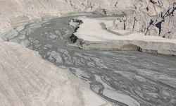 Komşu ülke susuz kaldı! Yer altı suları da tükendi!