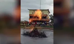 Tayvan'da çamur volkanı patladı!