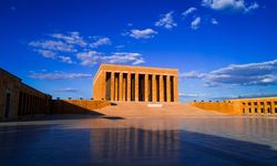 Kemalistler yaptı: Ücretli 'Anıtkabir pusulası', siren de çalıyor