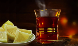 Çayın yanında verdiği limondan para almıştı: Ceza yedi