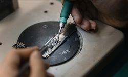 Çinli bilim insanları, dijital işlemcilerden bin kat hızlı analog çip geliştirdi