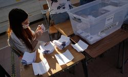 Şili'de halk devlet başkanlığı seçimi için sandık başına gidiyor