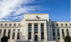 Fed yılın son faiz kararını açıkladı!