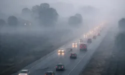 Haftalardır dağılmıyor, 20 ilçeyi kapladı: Sis mi, başka bir şey mi?