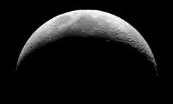 Ay'a nükleer santral kuruluyor