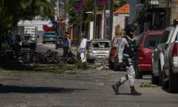 Meksika'da polis karakoluna saldırı: Çok sayıda hayatını kaybeden var