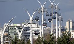 Şehrin içinde otobüs değil teleferik: 40 yerine 18 dakika