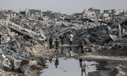 Haaretz: Uydu görüntüleri, israilin Gazze’de sistematik yıkımı sürdürdüğünü gösteriyor