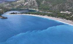 Ölüdeniz'in rengi turkuaza döndü