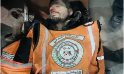 Gazze’de sivil savunma görevlisi Suhail Dahman şehit oldu!