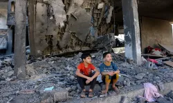 Gazze'de 100 bin çocuk açlığın eşiğinde