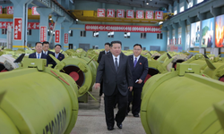 Kim'den yeni askeri talimat: Füze üretimi artırılacak