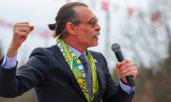 AK Parti'den tepki: Belediye başkanlığı değil oyunculuk yapıyor