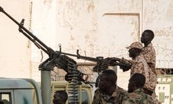 İngilizler Sudan'da Kolombiyalıları savaştırıyor