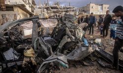 İşgal rejimi bir aracı hedef aldı: 4 kişi şehit oldu