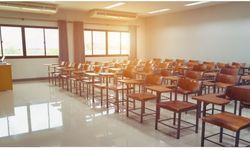 Üniversiteler için üç sömestrli yeni tatil planı