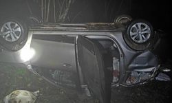 Kontrolden çıkan araç 20 metrelik uçuruma düştü