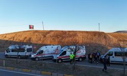 Kırıkkale'de üç servis aracı zincirleme kaza yaptı!