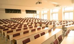 Lisans eğitimi 3 yıla iniyor