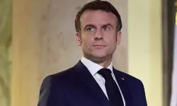 Macron’dan Dijital Devlere Rest: "Pandora’nın Kutusunu Açıyoruz"