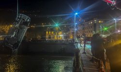 Kontrolden çıkan araç Yeşilırmak Nehri'ne düştü: Ölü ve yaralı var