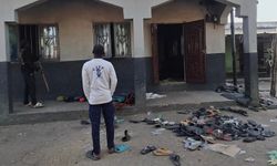 Camide düzenlenen intihar saldırısında 5 kişi öldü