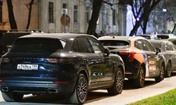 Saldırı mı? Yüzlerce araba aynı anda arızalandı