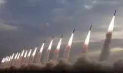 Sarı Deniz'de sıcak gelişme, roketler peş peşe fırlatıldı!