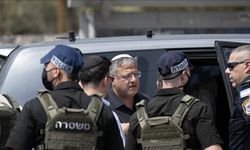 Bedeviler, katil Ben-Gvir'i taşladı!