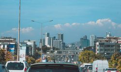 TÜİK verilerine göre her 2 kişiye 1 araç: Vatandaş park yeri bulamıyor! Araç sayısı nüfusu yarıladı..