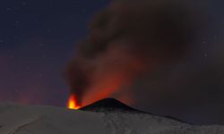 Yanardağ yeniden falliyete geçti