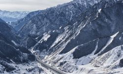 Dağlar delindi, dünyanın en uzun otoyol tüneli yapıldı