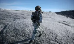 Trump alacam dedi! Fransa, ilk askeri birliğini gönderdi