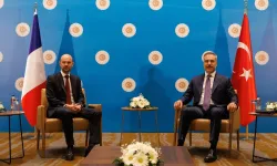 Hakan Fidan Fransız mevkidaşı ile görüştü
