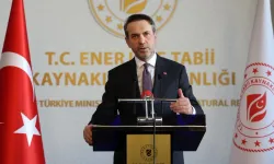 Bakan Bayraktar açıkladı: Şubat ayında elektrik ve doğalgaza zam var mı?