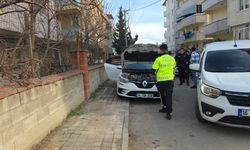 "Dur" ihtarına uymayan çakarlı araç sürücüsüne 178 bin lira ceza kesildi